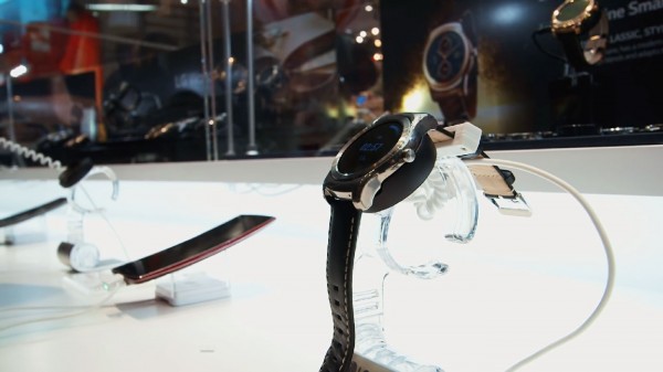 В полку умных часов снова прибавление, LG представила свои Watch Urbane!